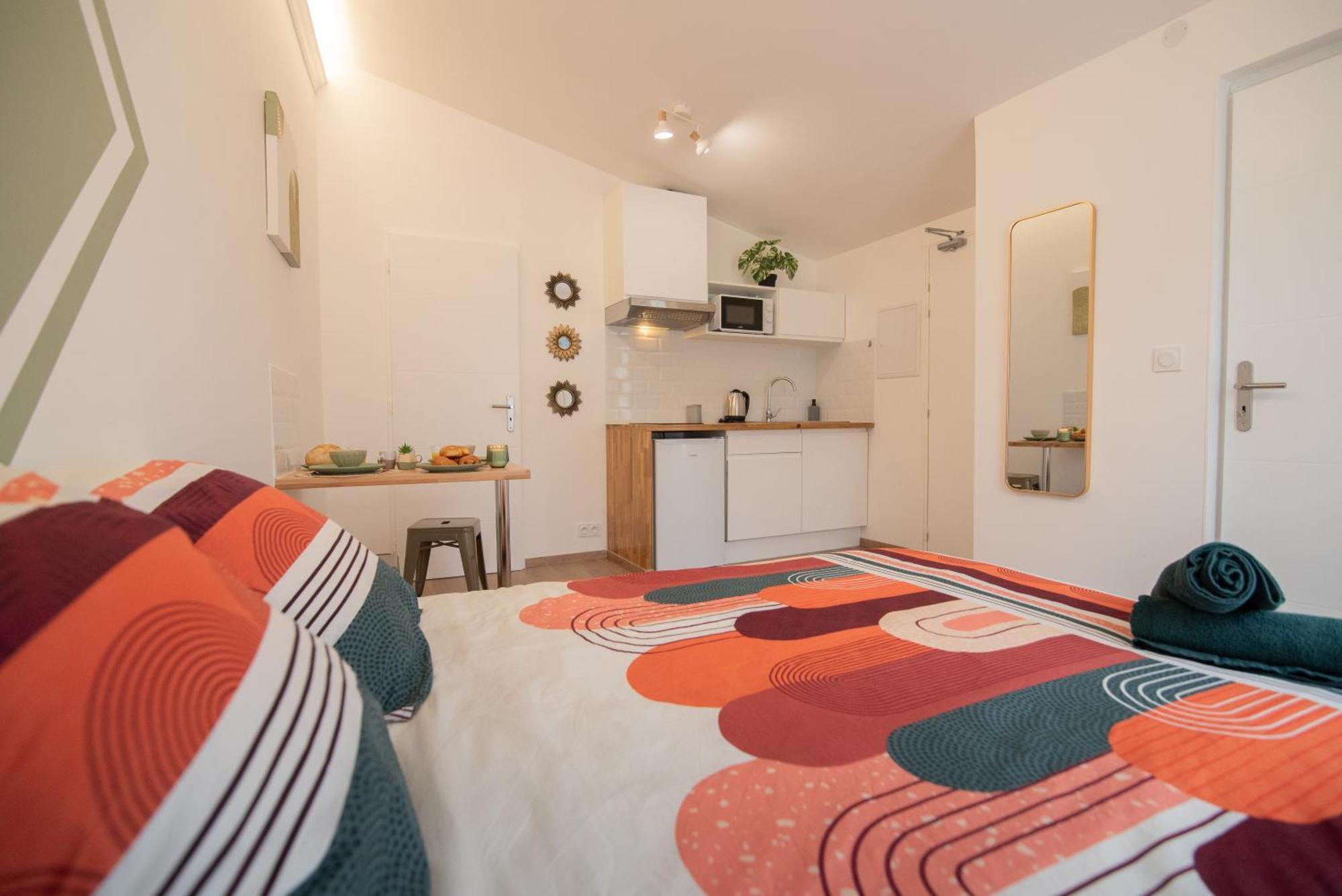 Tout Confort ! Ville, Climatisation, Parking, Wifi, Calme, Tv 카르카손 외부 사진