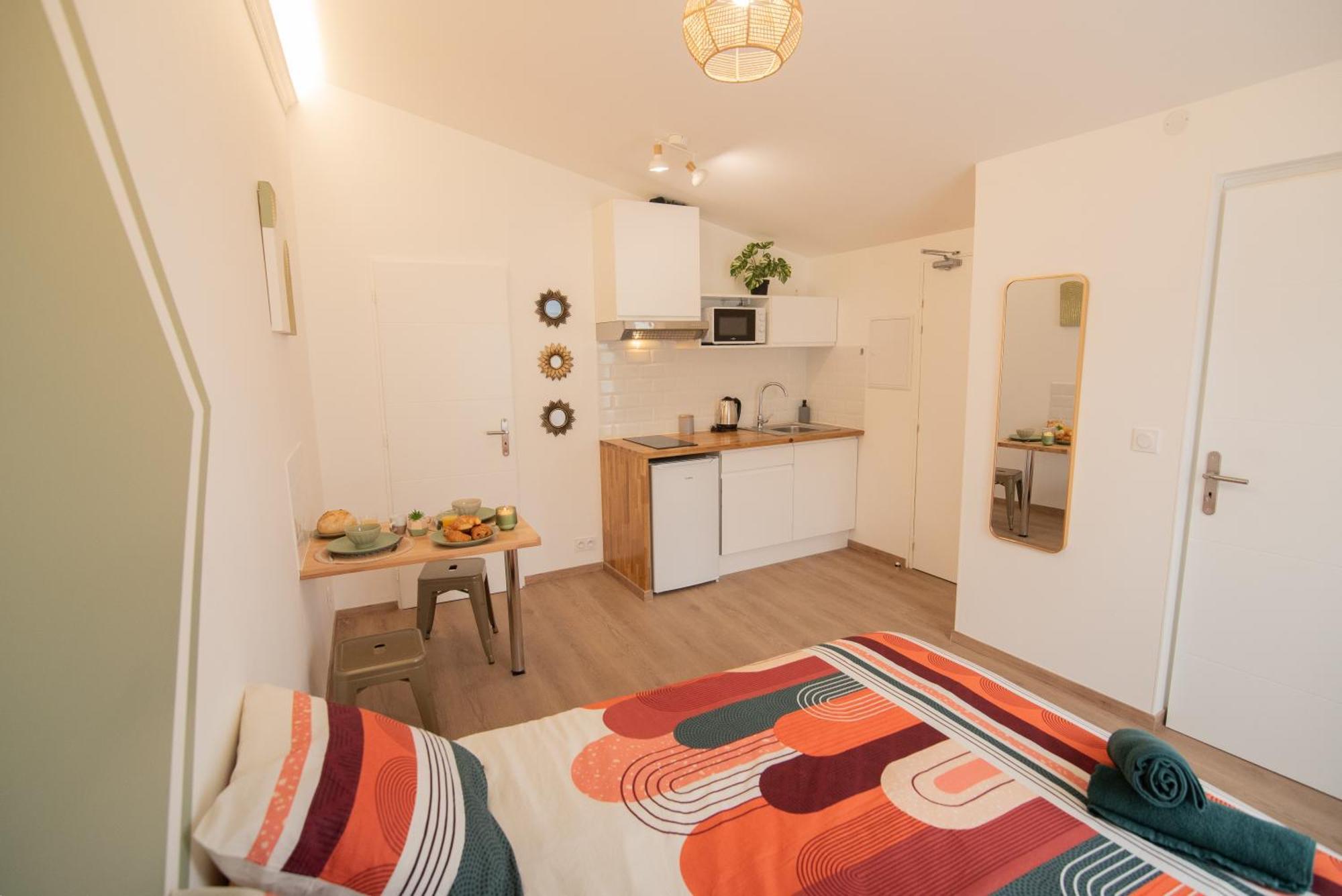 Tout Confort ! Ville, Climatisation, Parking, Wifi, Calme, Tv 카르카손 외부 사진