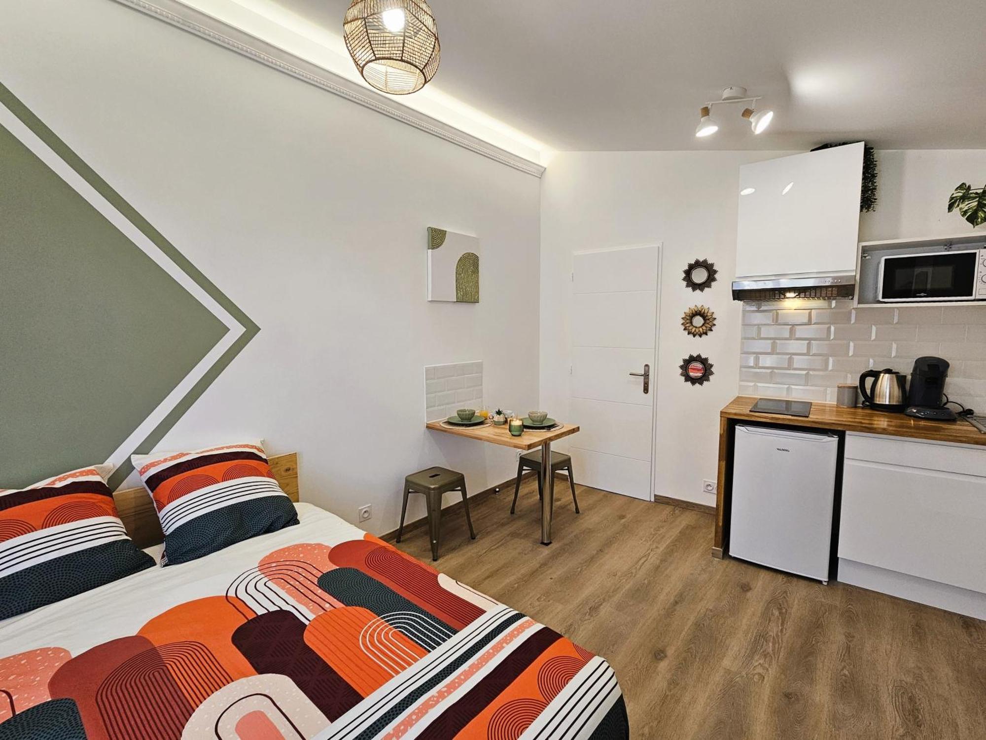 Tout Confort ! Ville, Climatisation, Parking, Wifi, Calme, Tv 카르카손 외부 사진